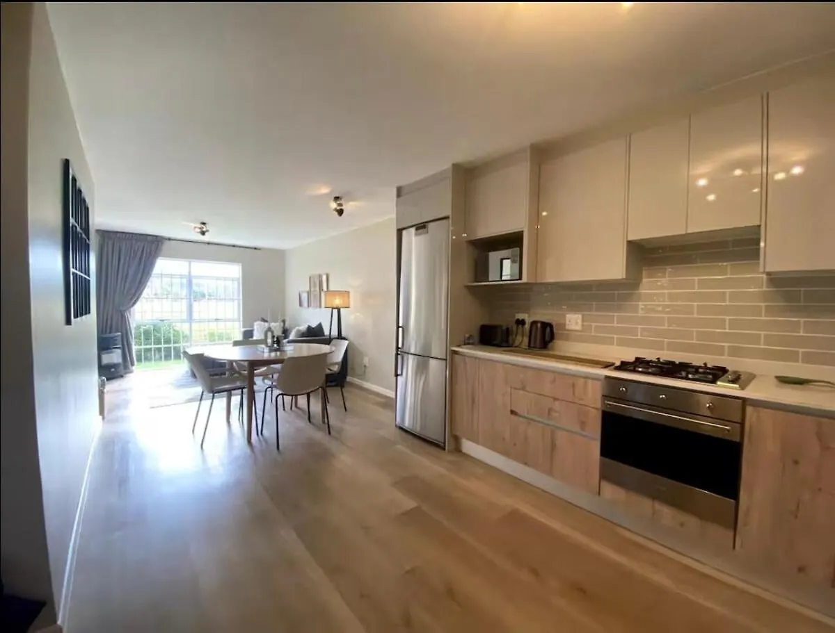 2 Bedroom Apartment, Princess Beach Club, Houtbay Hout Bay 0*,  Afrique du Sud